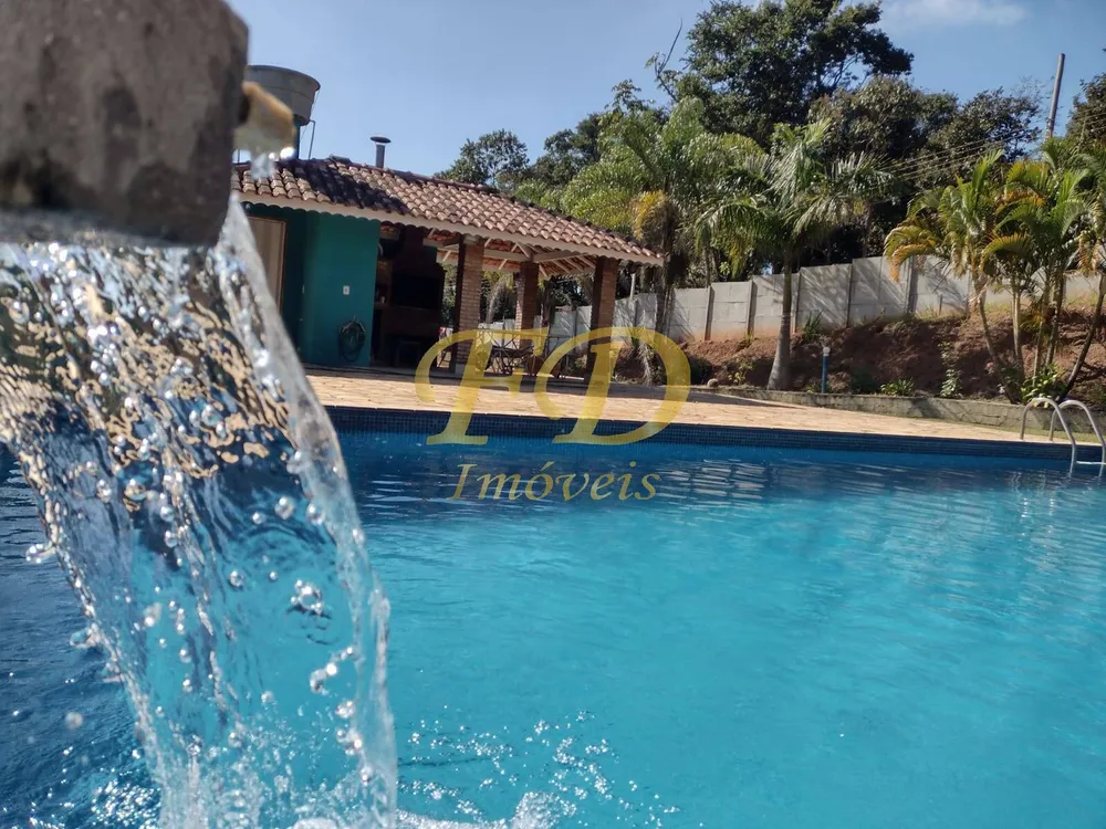Chácara, 3 quartos, 3320 m² - Foto 2