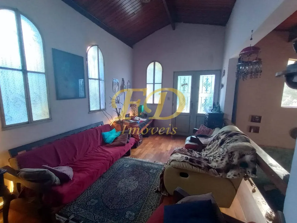 Casa, 4 quartos, 230 m² - Foto 2