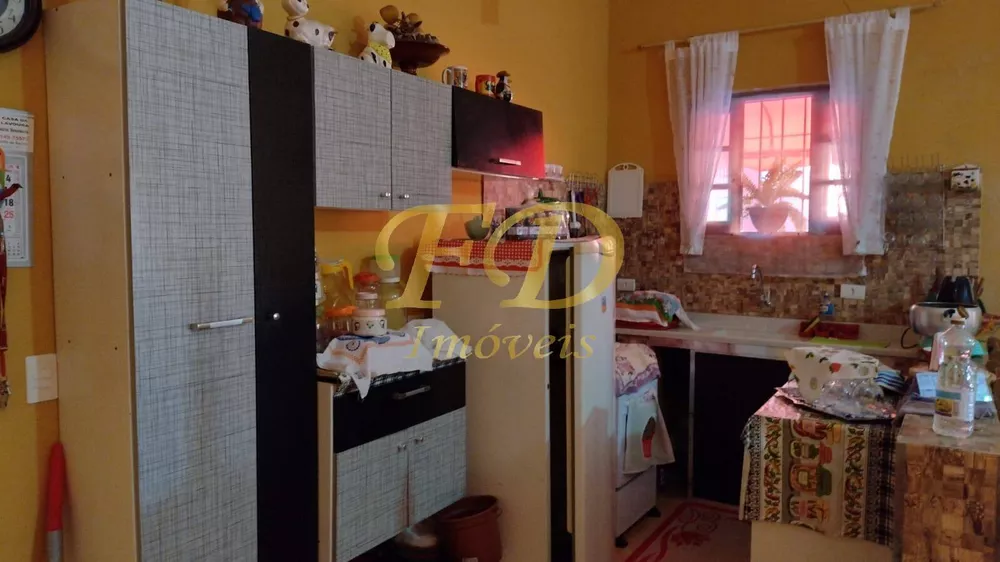 Casa à venda com 3 quartos, 210m² - Foto 16