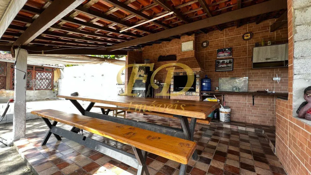 Casa, 3 quartos, 190 m² - Foto 1