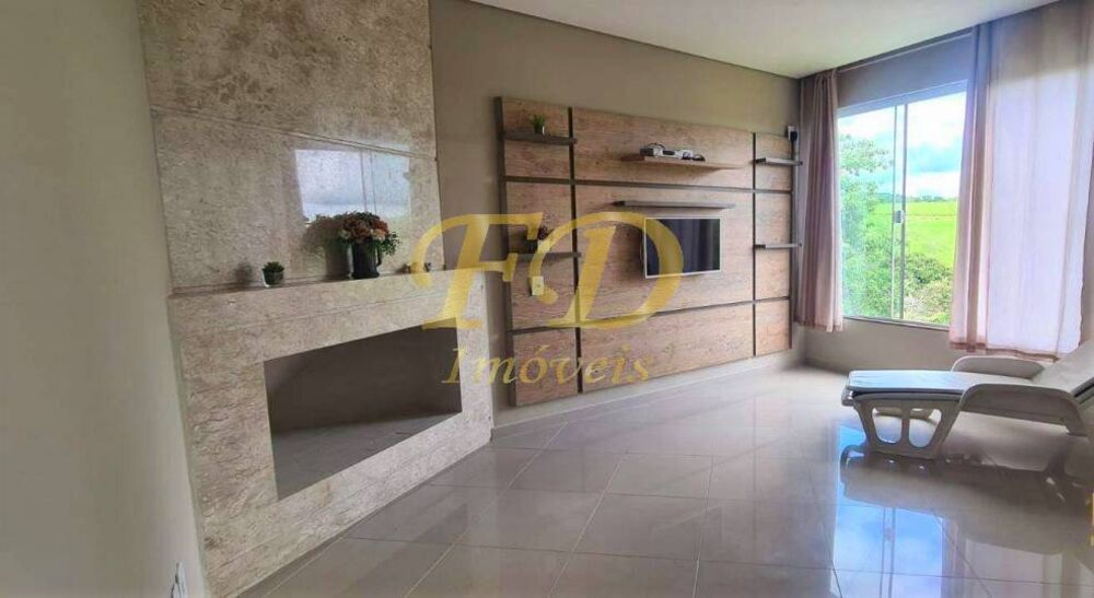 Chácara, 3 quartos, 670 m² - Foto 2