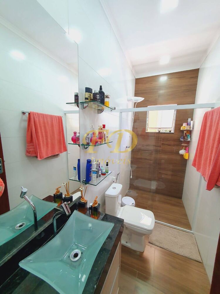 Chácara à venda com 3 quartos, 200m² - Foto 8