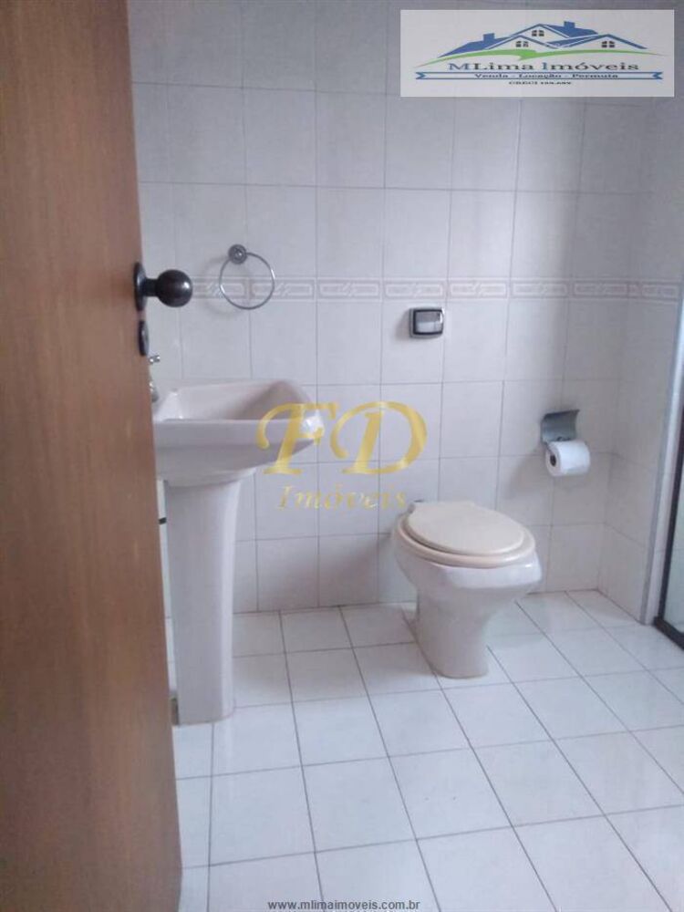 Chácara à venda com 4 quartos, 1200m² - Foto 1