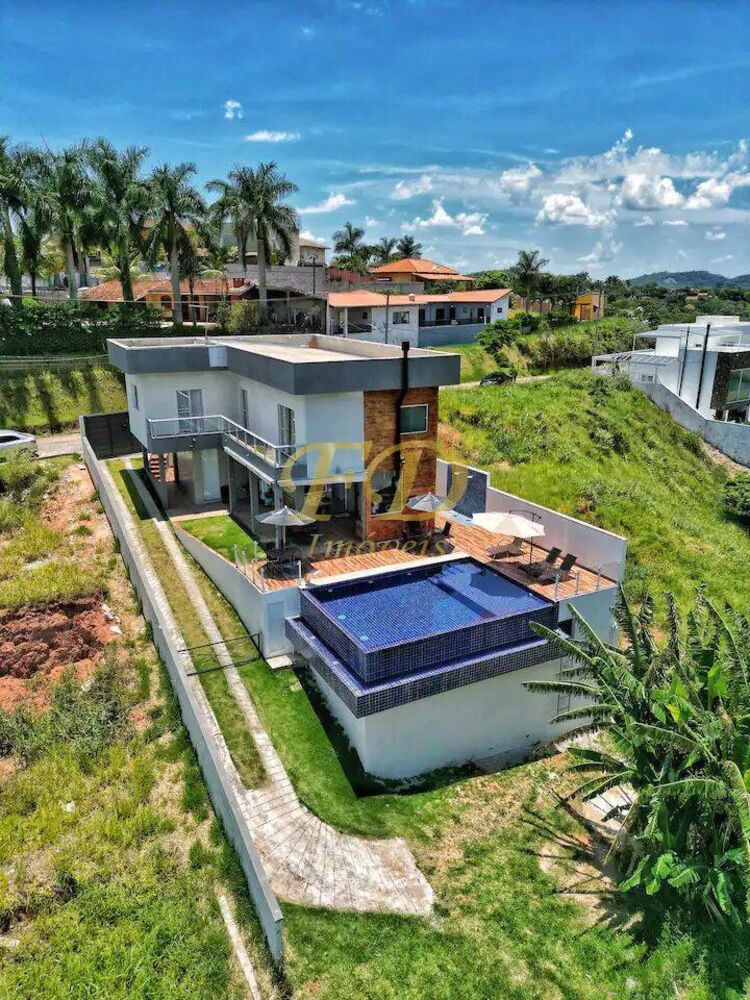 Casa de Condomínio à venda com 4 quartos, 226m² - Foto 11