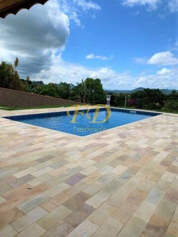 Chácara, 3 quartos, 1500 m² - Foto 1