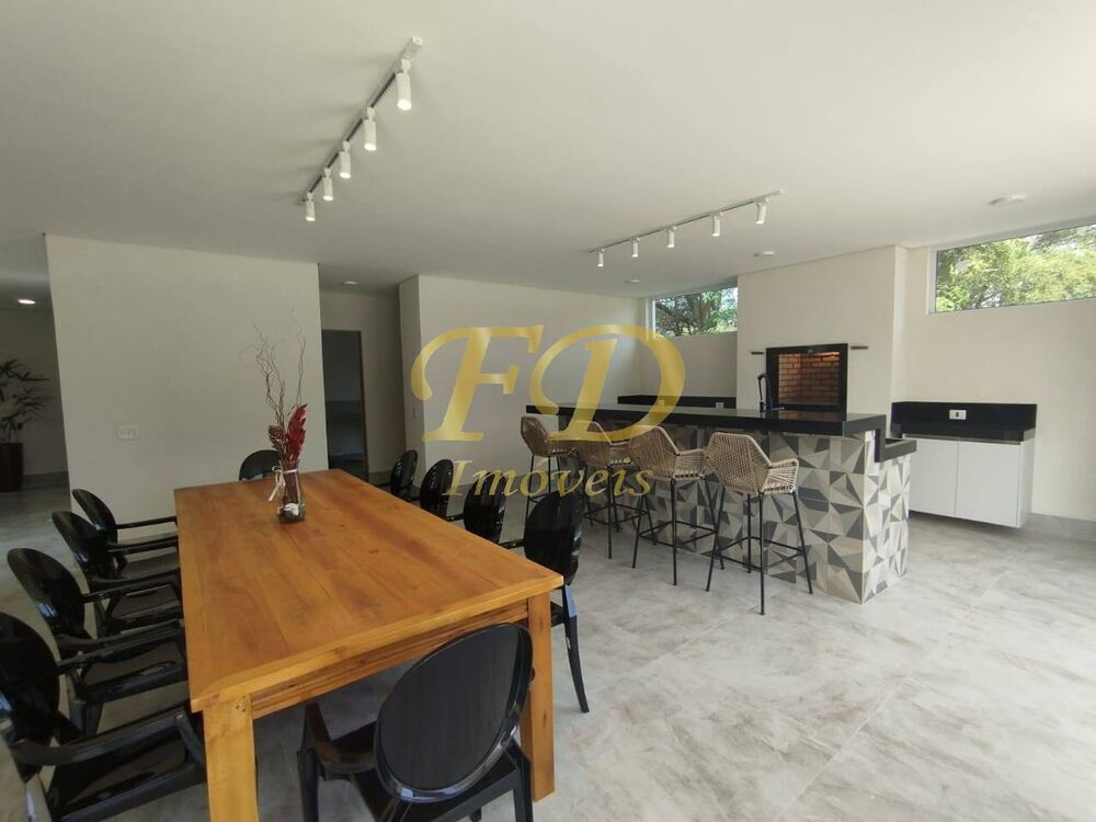 Casa de Condomínio à venda com 5 quartos, 500m² - Foto 2
