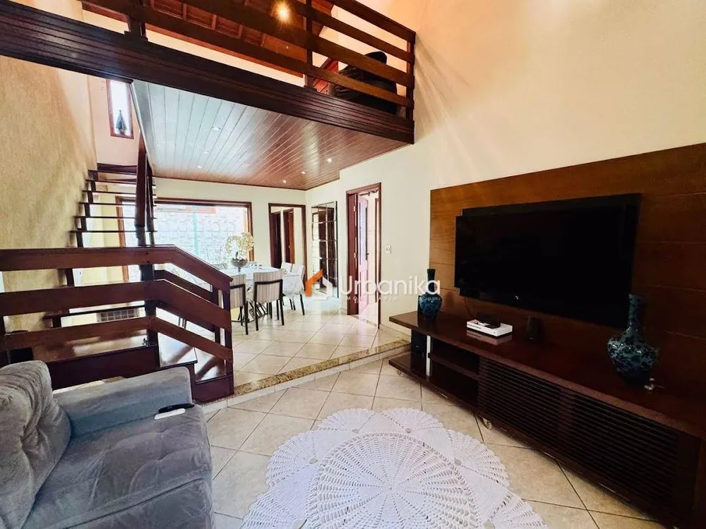 Casa, 3 quartos, 197 m² - Foto 15