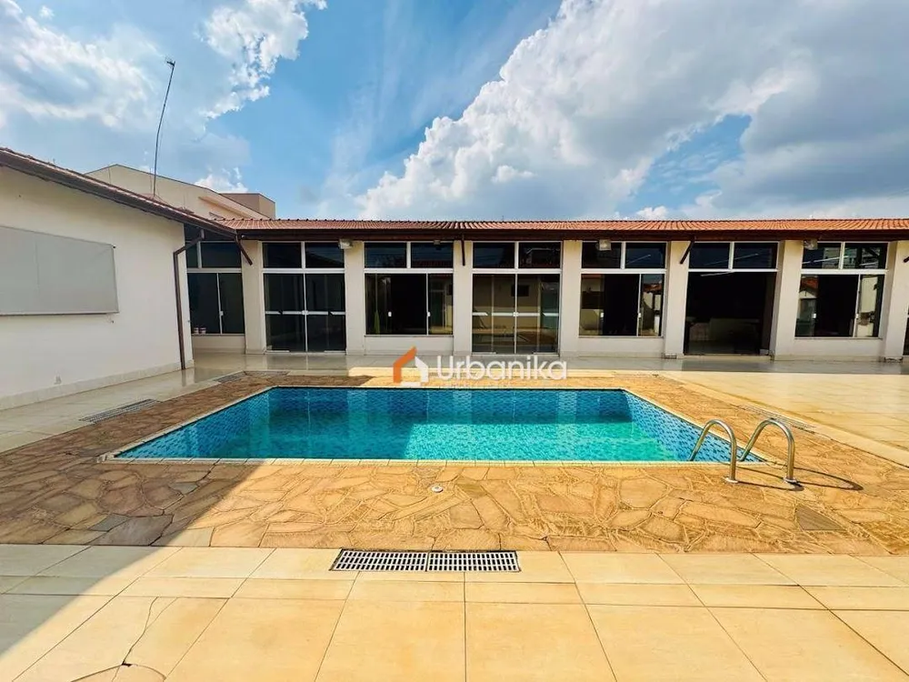 Casa, 5 quartos, 352 m² - Foto 3