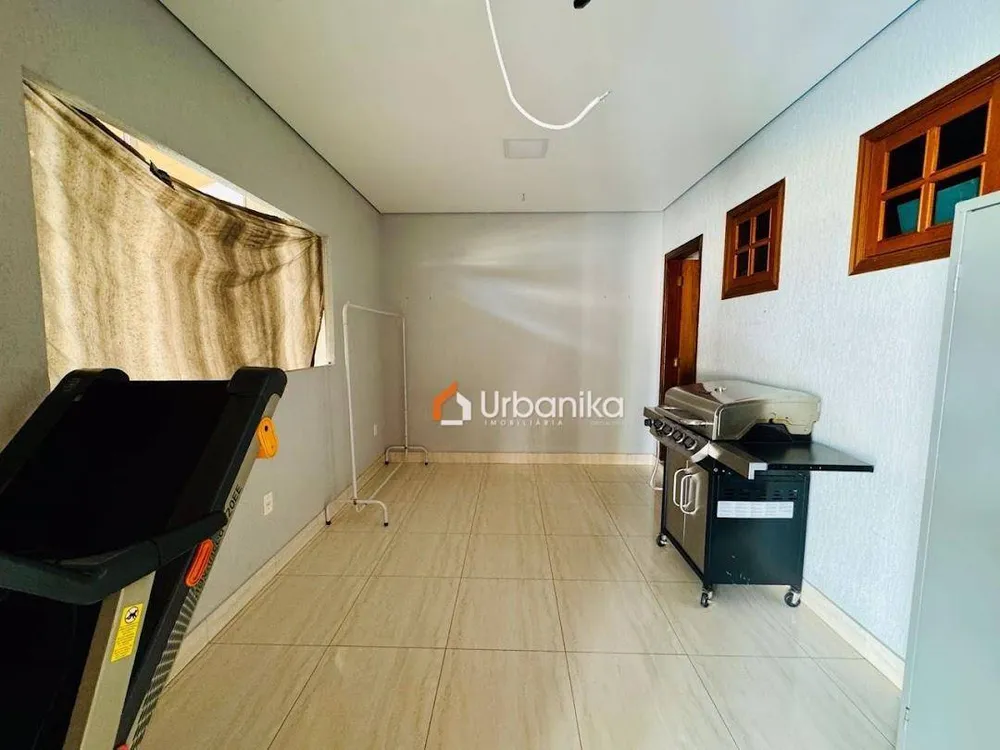 Casa, 5 quartos, 352 m² - Foto 11