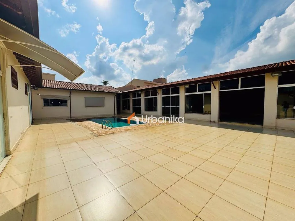 Casa, 5 quartos, 352 m² - Foto 12