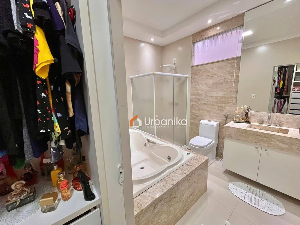 Casa, 3 quartos, 254 m² - Foto 7