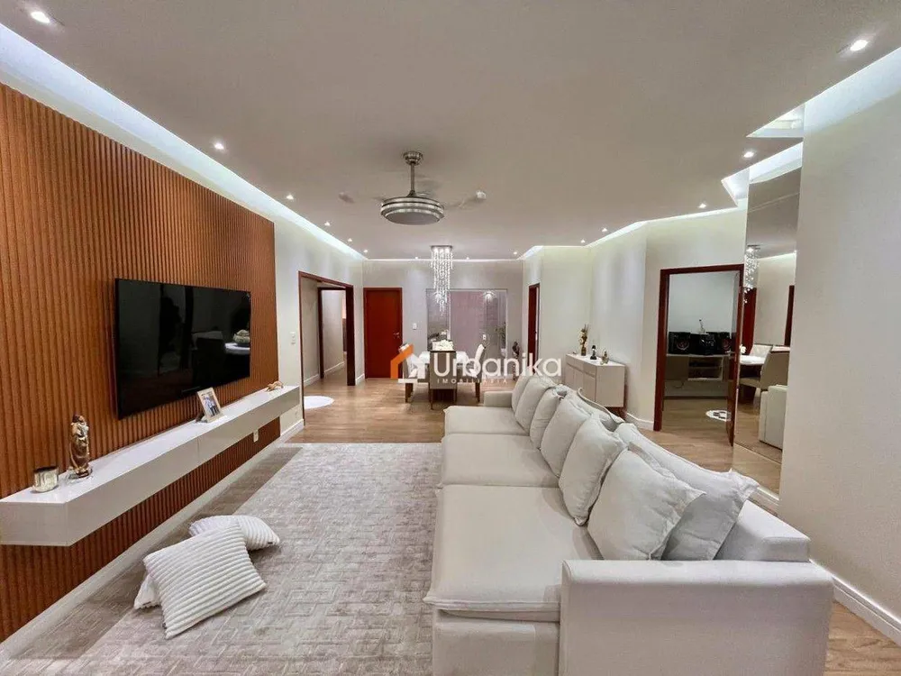 Casa, 3 quartos, 254 m² - Foto 1