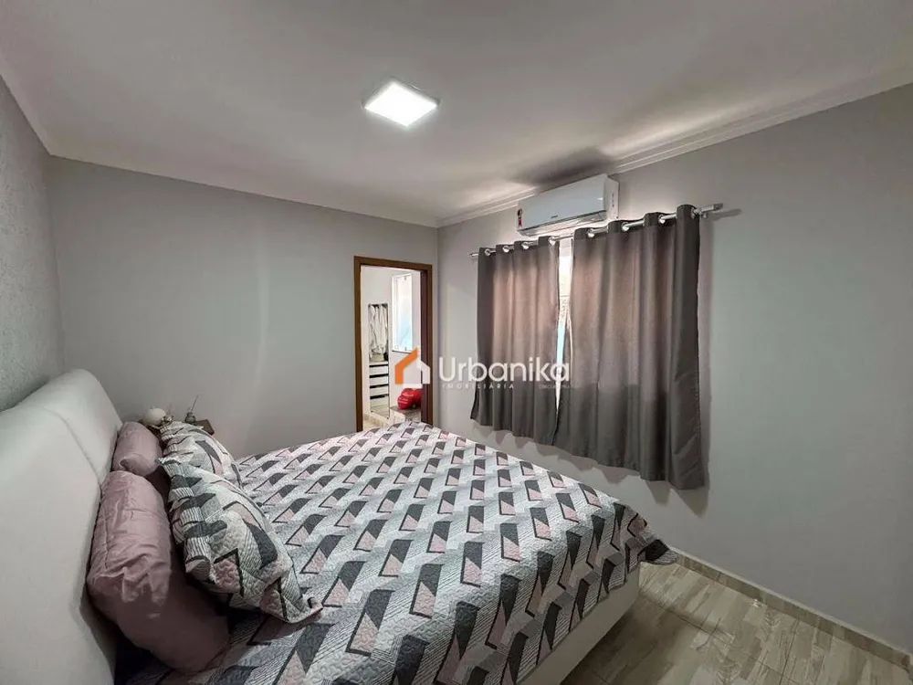 Chácara, 2 quartos, 1591 m² - Foto 5