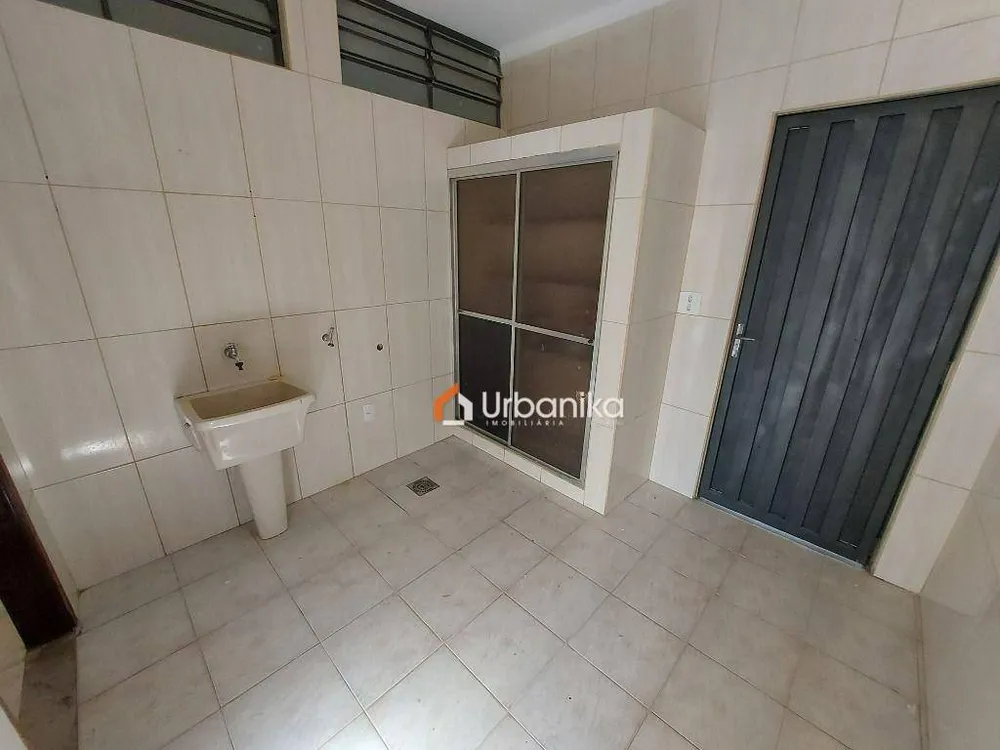 Casa, 2 quartos, 127 m² - Foto 3