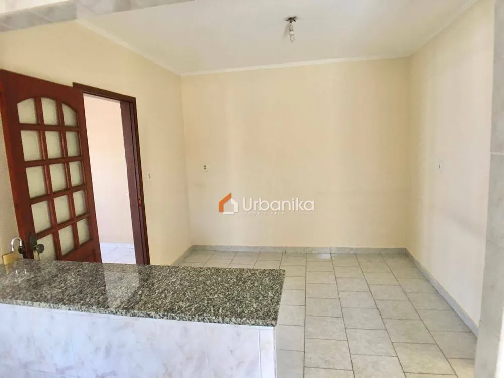 Casa, 3 quartos, 108 m² - Foto 3
