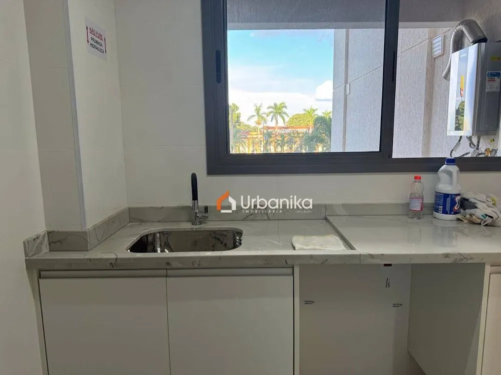 Apartamento, 3 quartos, 134 m² - Foto 2