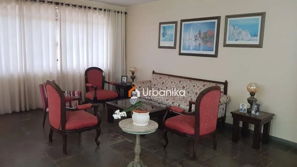 Casa, 3 quartos, 234 m² - Foto 5