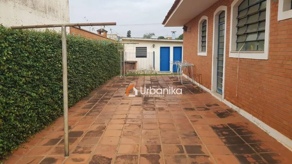 Casa, 3 quartos, 234 m² - Foto 1