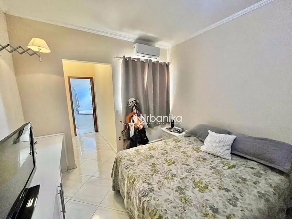 Casa, 4 quartos, 204 m² - Foto 8
