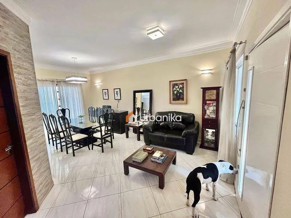Casa, 4 quartos, 204 m² - Foto 7