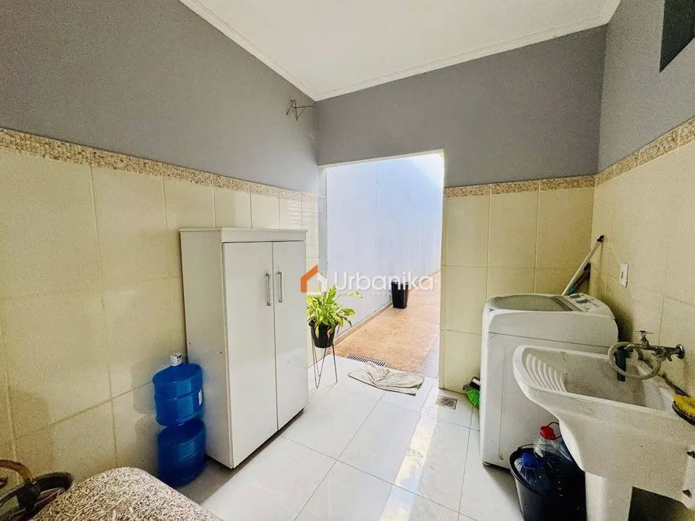 Casa, 3 quartos, 114 m² - Foto 2