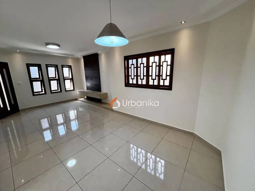 Casa, 4 quartos, 196 m² - Foto 5