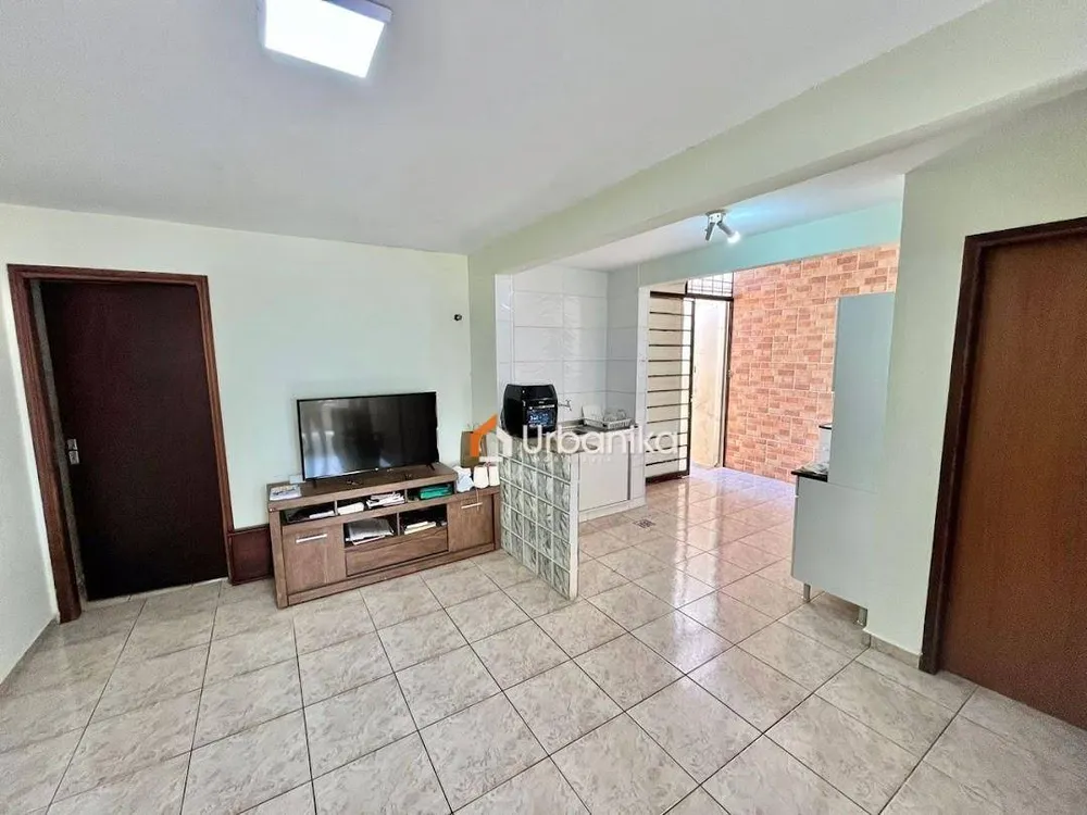 Casa, 3 quartos, 162 m² - Foto 5