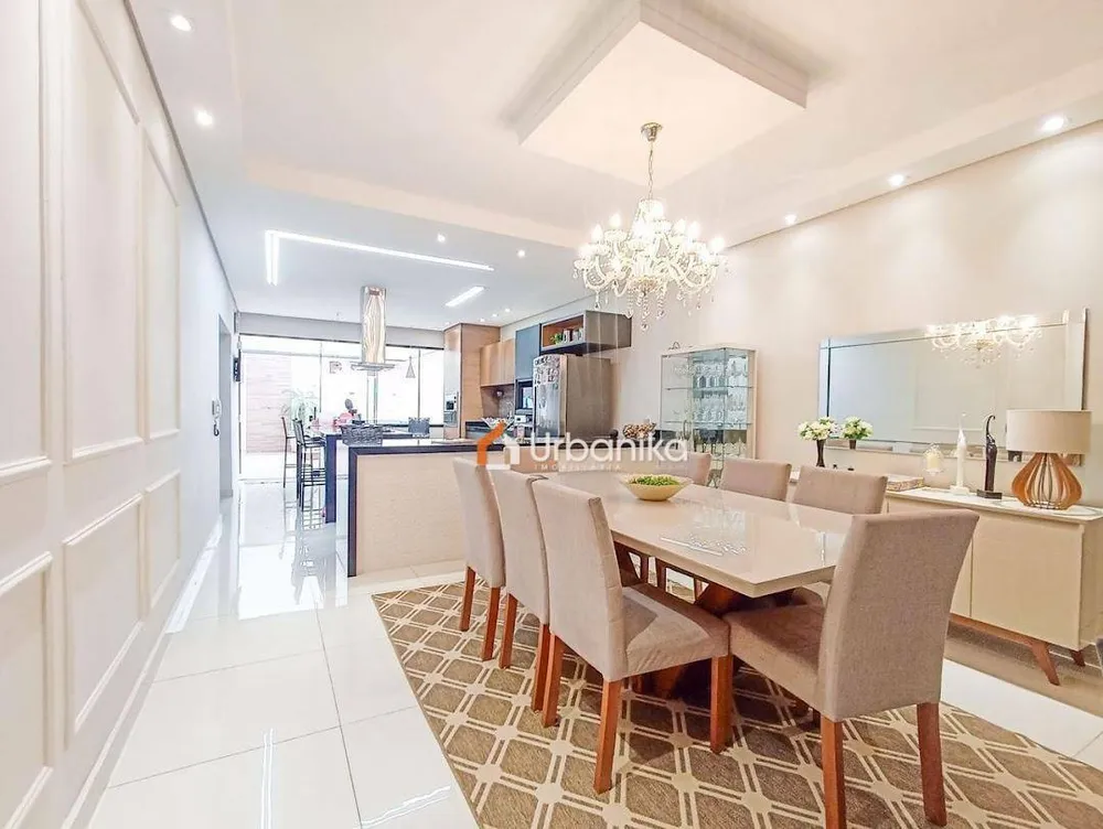 Casa, 3 quartos, 180 m² - Foto 5