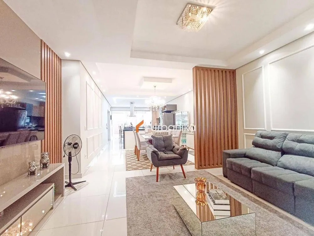 Casa, 3 quartos, 180 m² - Foto 4