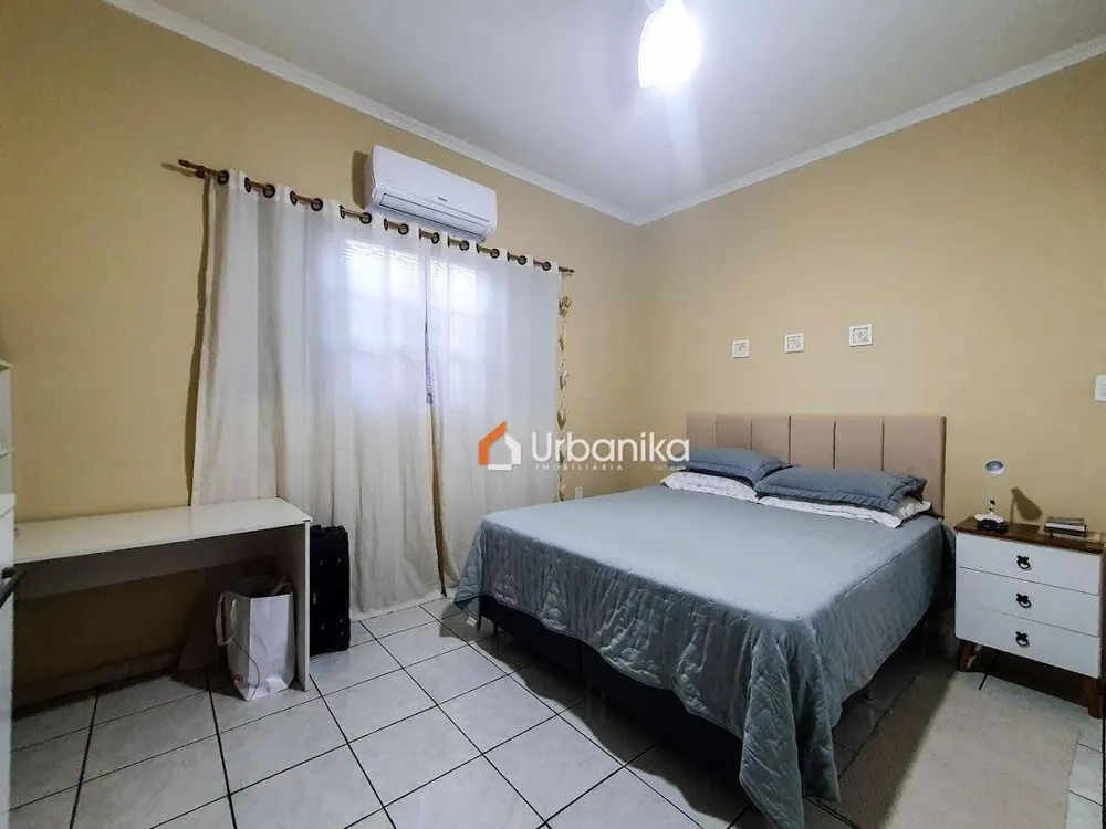 Casa, 3 quartos, 121 m² - Foto 5