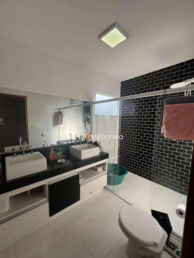 Casa, 3 quartos, 179 m² - Foto 5