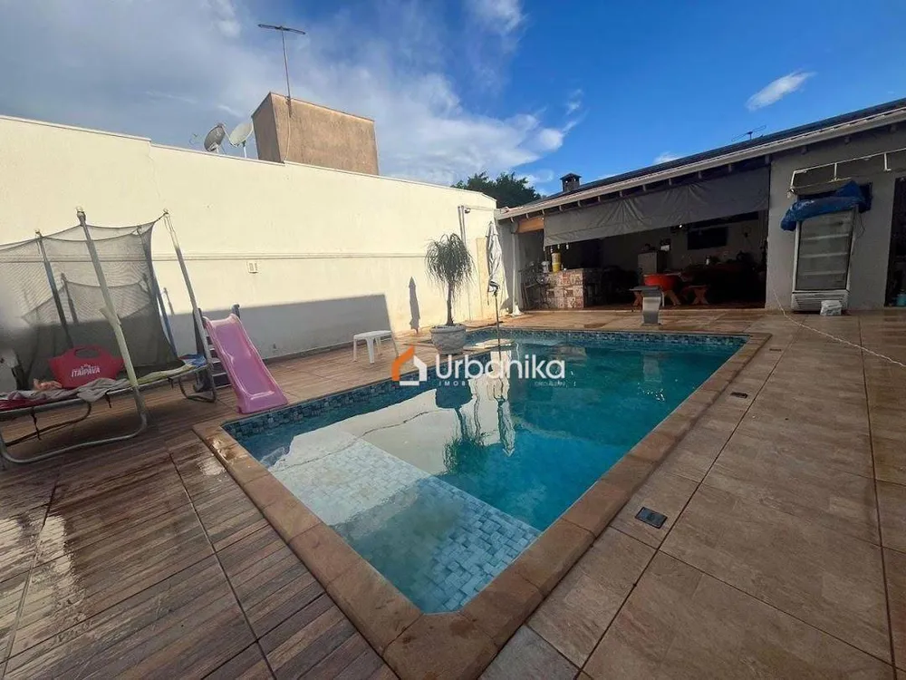 Casa, 3 quartos, 179 m² - Foto 15