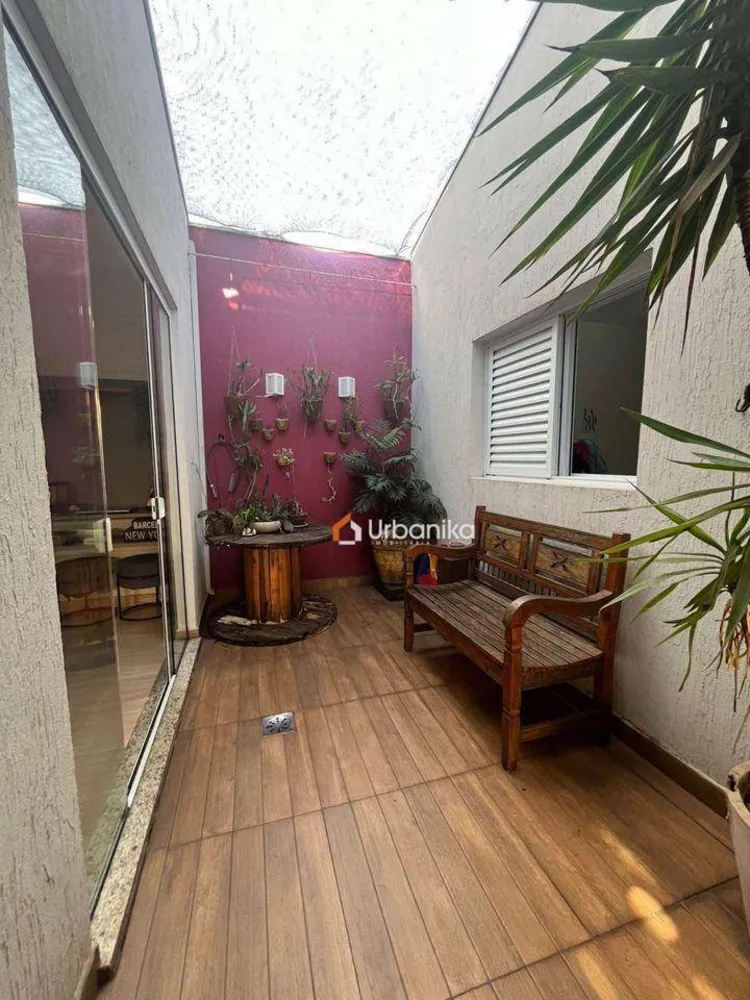 Casa, 3 quartos, 179 m² - Foto 9