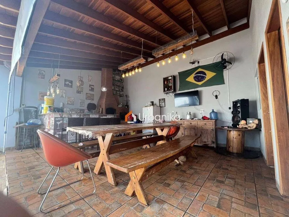 Casa, 3 quartos, 179 m² - Foto 14