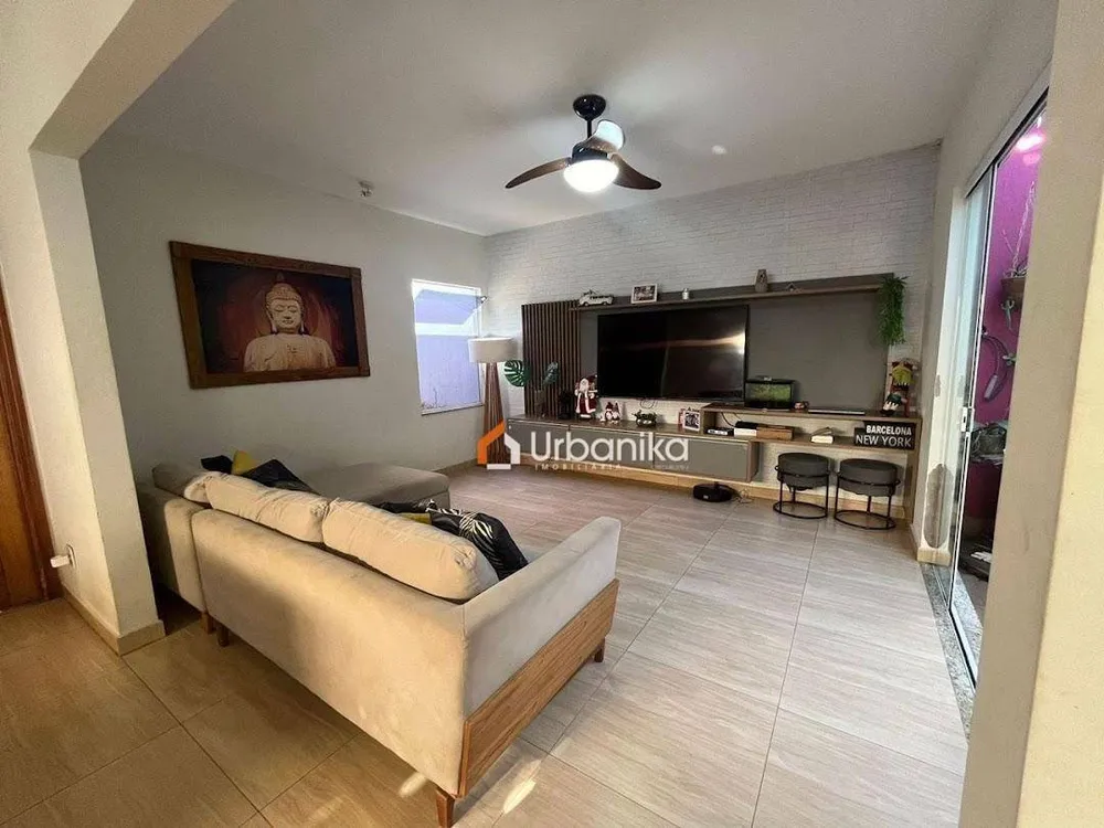 Casa, 3 quartos, 179 m² - Foto 10