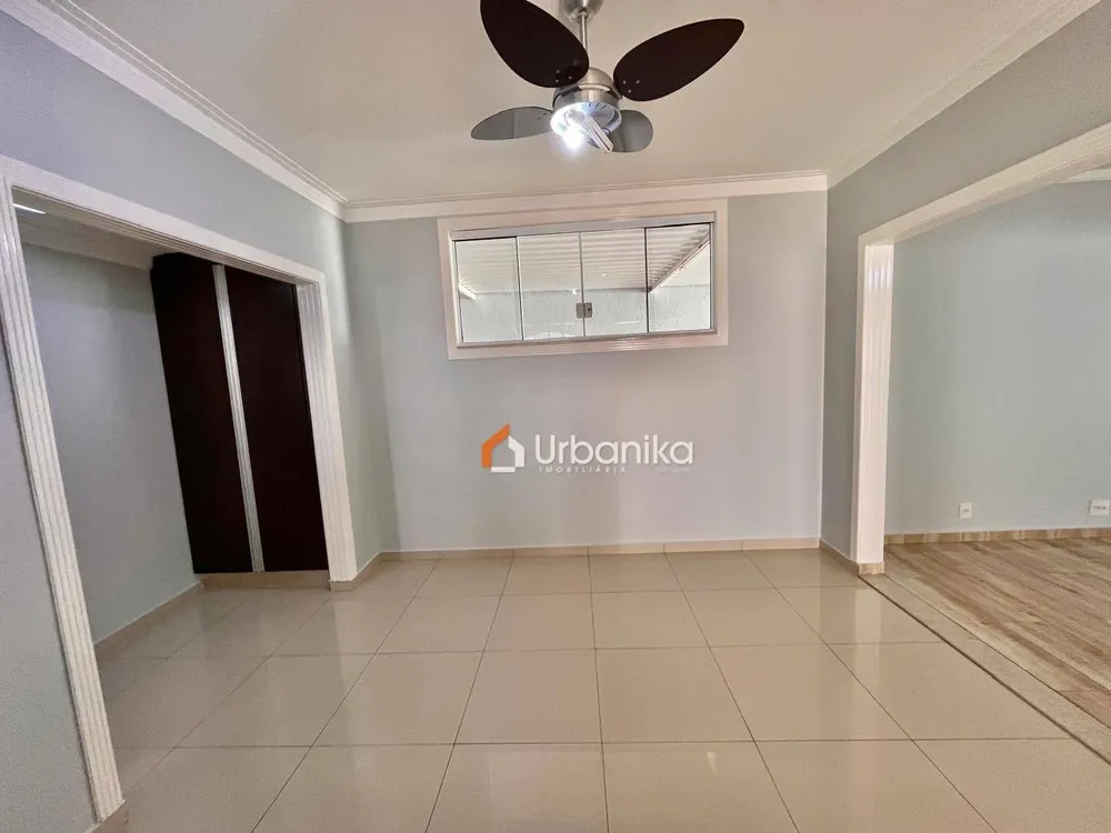 Casa, 3 quartos, 187 m² - Foto 4