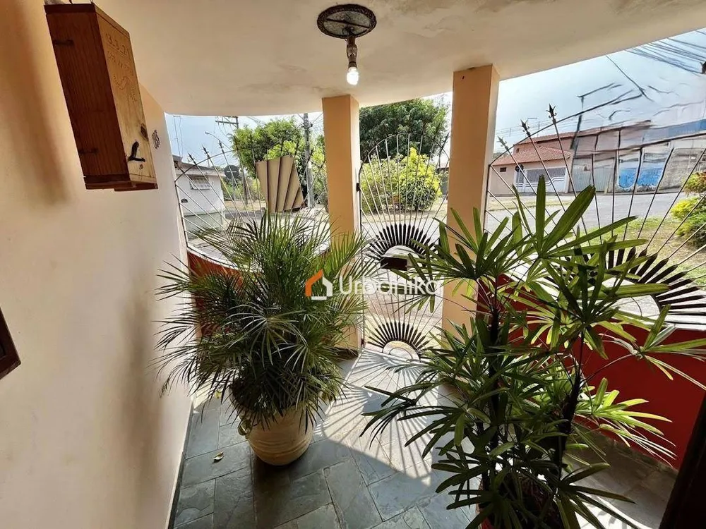 Casa, 3 quartos, 182 m² - Foto 6