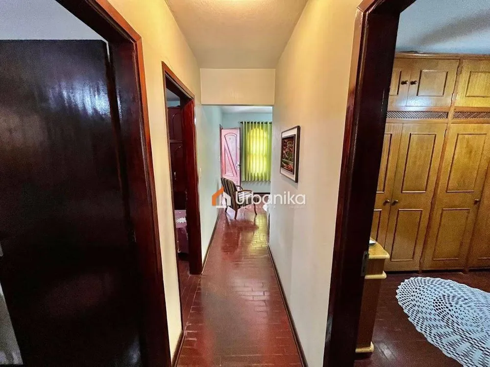 Casa, 3 quartos, 182 m² - Foto 2
