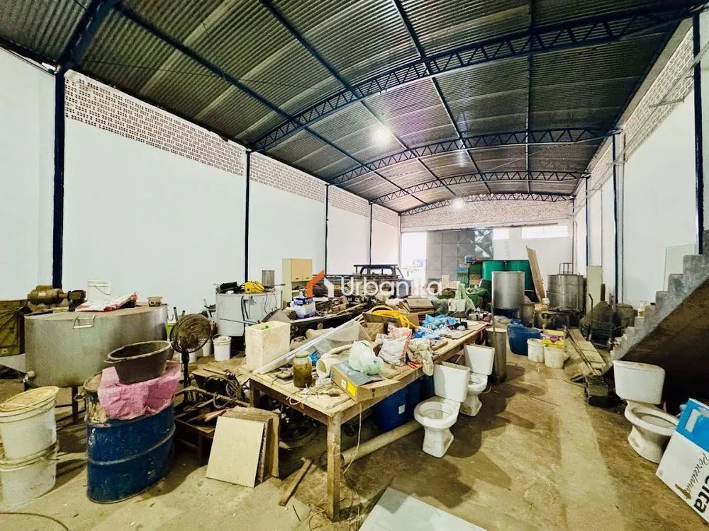 Depósito-Galpão, 300 m² - Foto 2