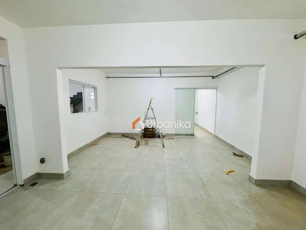Depósito-Galpão, 300 m² - Foto 1