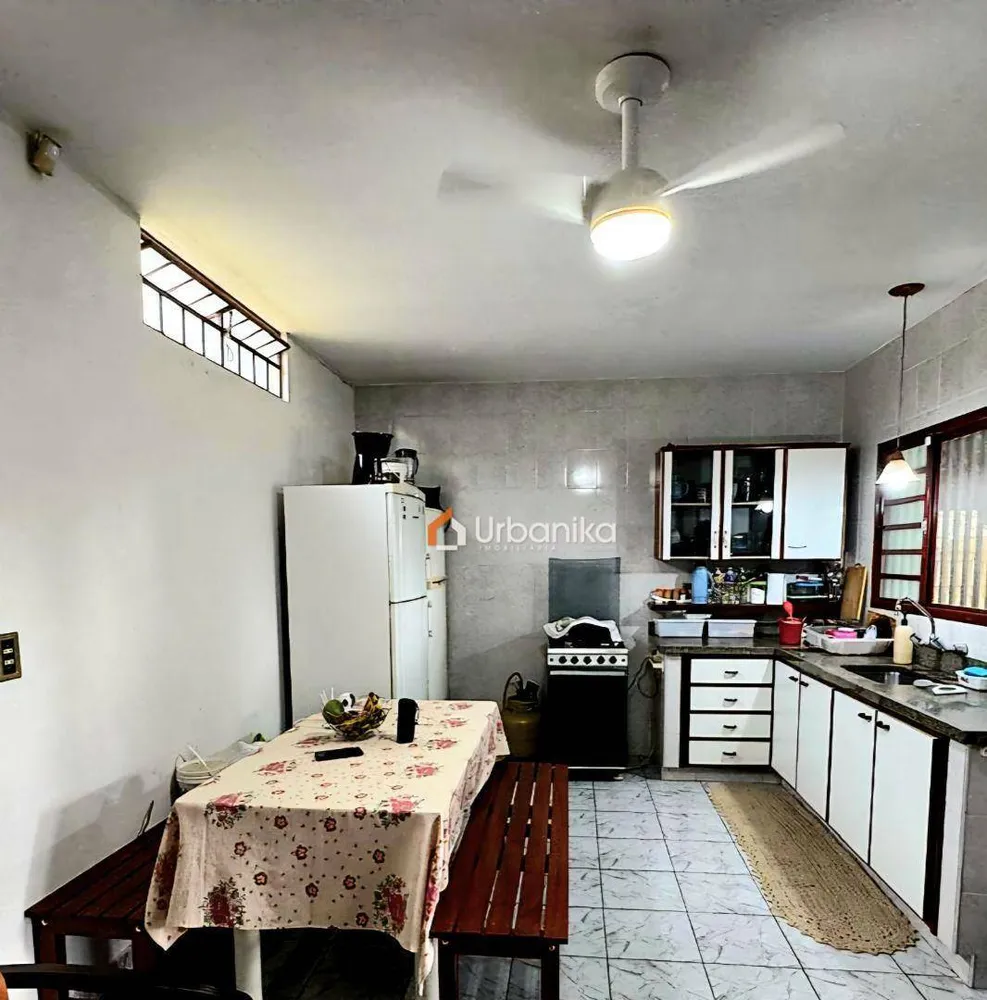 Chácara, 2 quartos, 826 m² - Foto 9