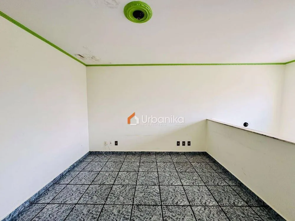 Casa, 3 quartos, 210 m² - Foto 11