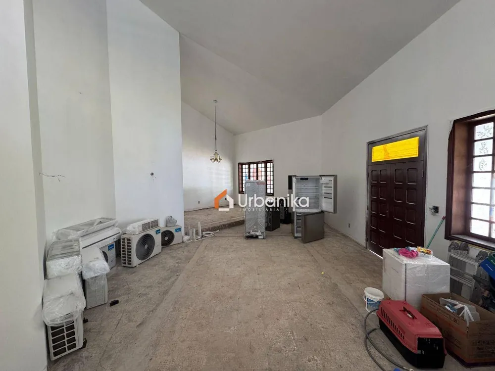 Chácara, 4 quartos, 5000 m² - Foto 2
