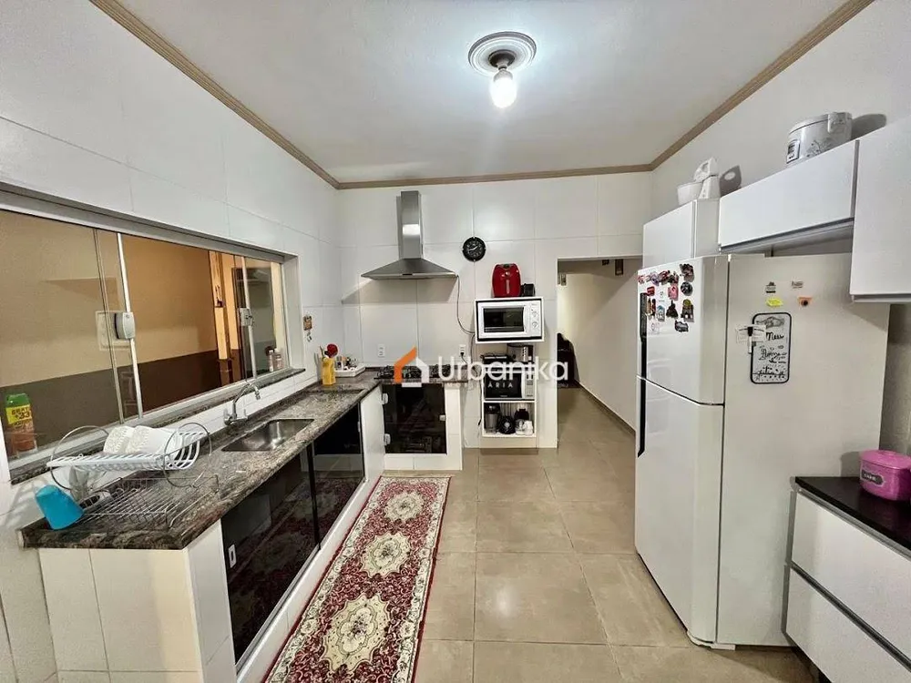 Sobrado, 3 quartos, 192 m² - Foto 3