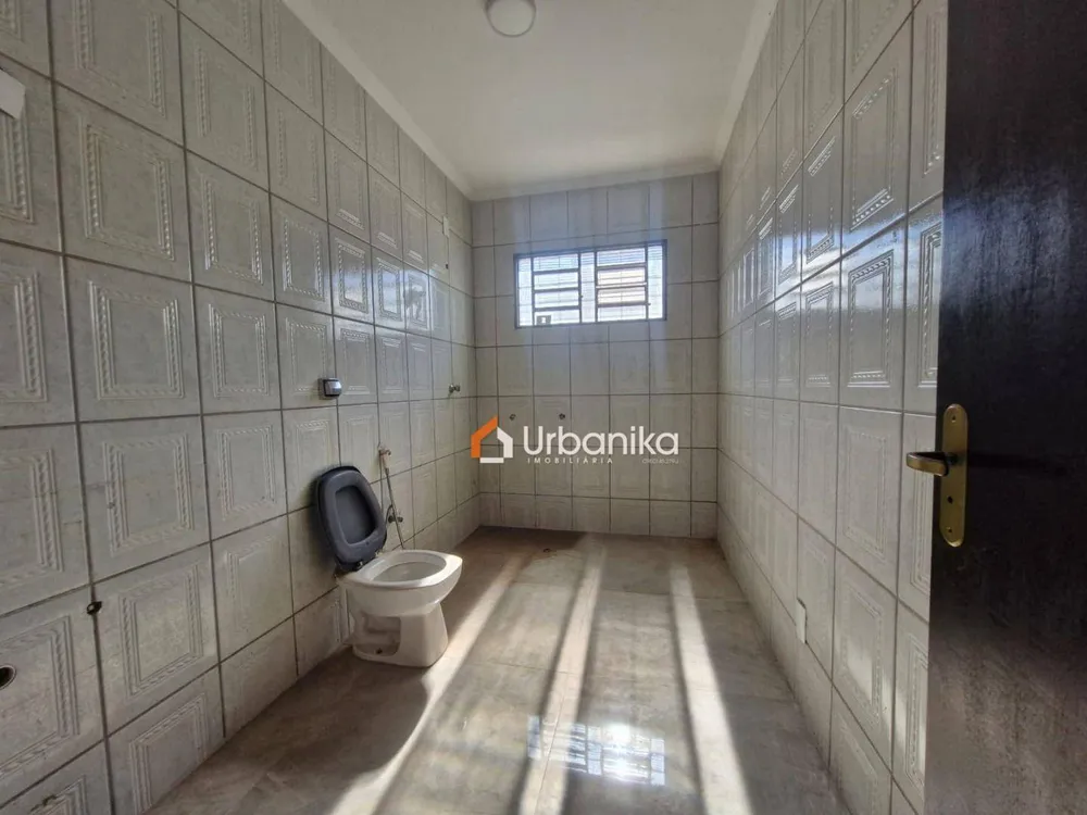 Casa, 4 quartos, 230 m² - Foto 11