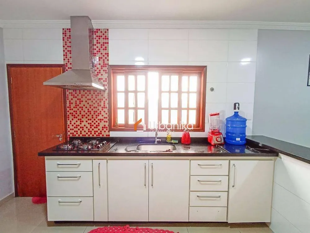 Casa, 2 quartos, 125 m² - Foto 1