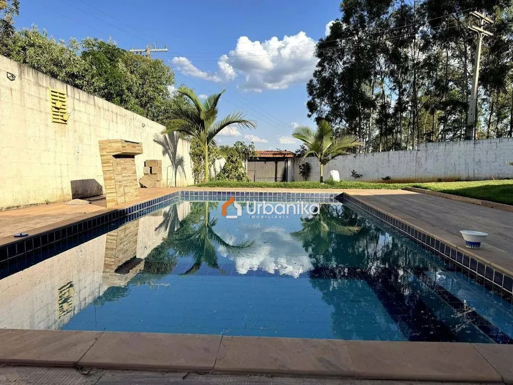 Chácara, 3 quartos, 884 m² - Foto 7