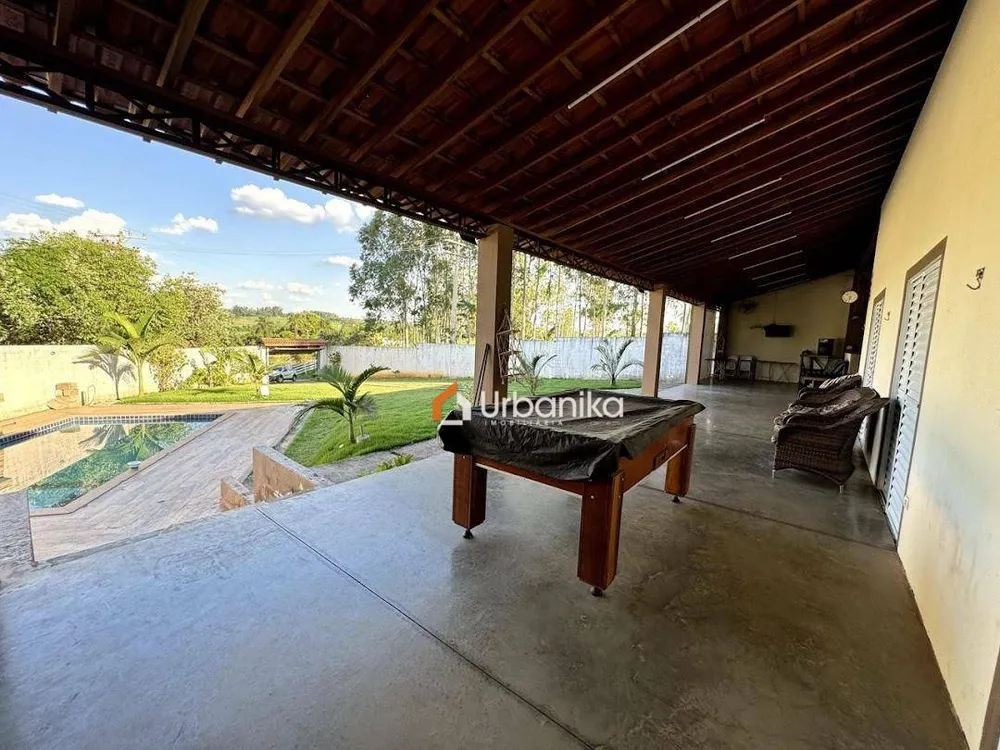 Chácara, 3 quartos, 884 m² - Foto 5