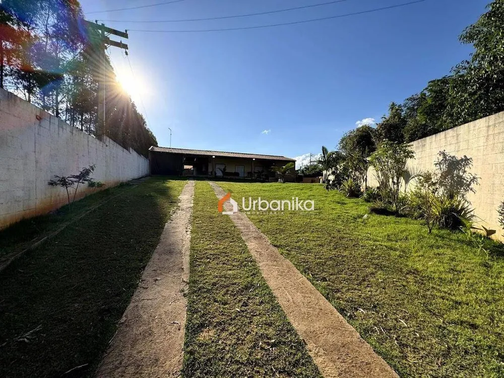 Chácara, 3 quartos, 884 m² - Foto 6