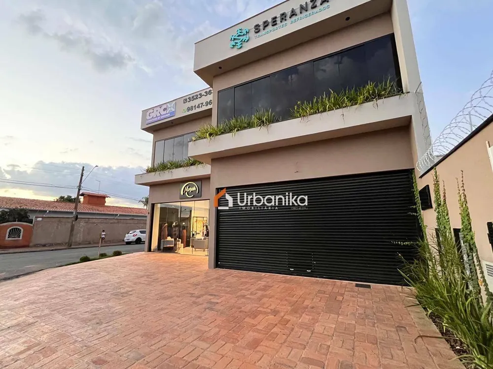 Loja-Salão, 80 m² - Foto 1